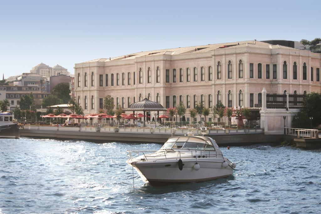 Four Seasons Hotel Istanbul At The Bosphorus Exterior foto